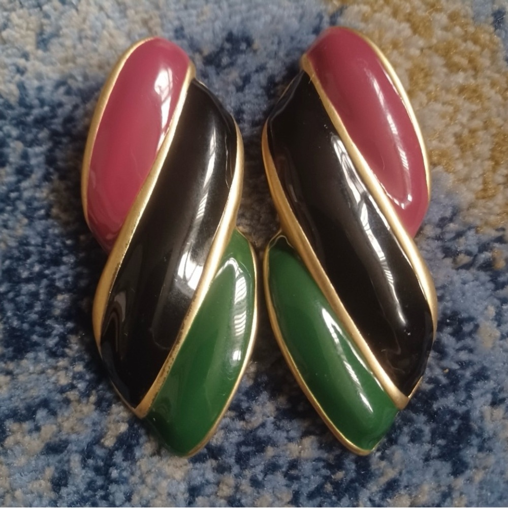 Vintage Retro Enamel Twist Clip  Earrings - Picture 2 of 4